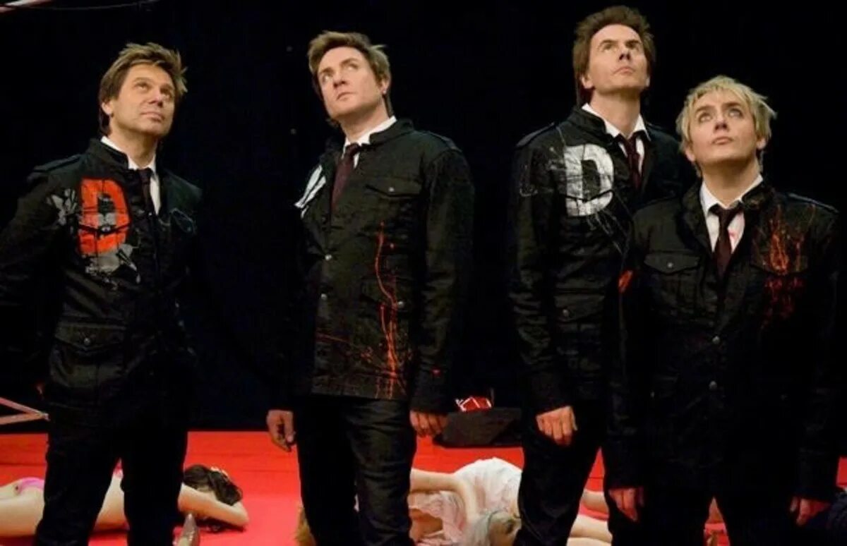 Дюран дюран сейчас. Группа duran duran. Дюран рабочая отзывы. Duran duran фото. Певцы 00.