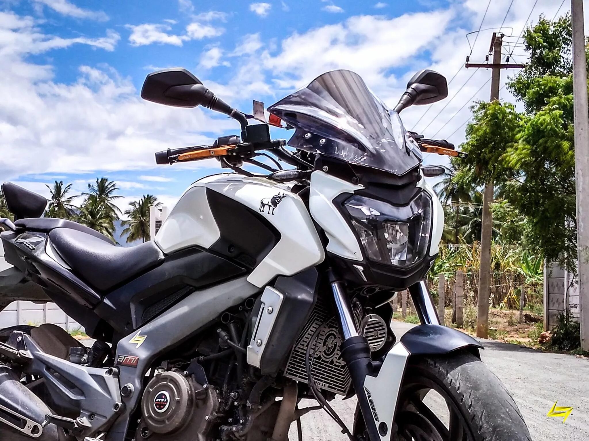 Bajaj 400. Баджадж доминар 400. доминар 250. bajaj dominar 400ug touring. мотоцикл bajaj dominar 400 touring.