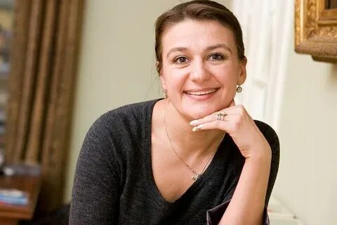 600-ден астам порно жазба