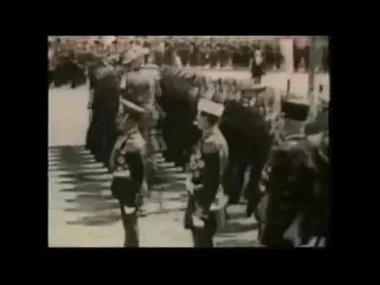 Строевая взвейтесь соколы орлами