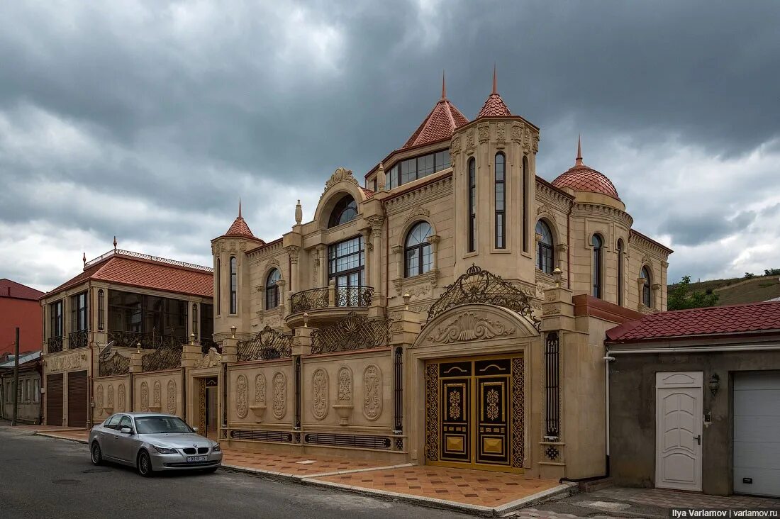 Красная слобода дом нисанова. Красная свобода азербайджан. Губа красная слобода азербайджан. Куба красная слобода азербайджан. Красная слобода азербайджан дома.