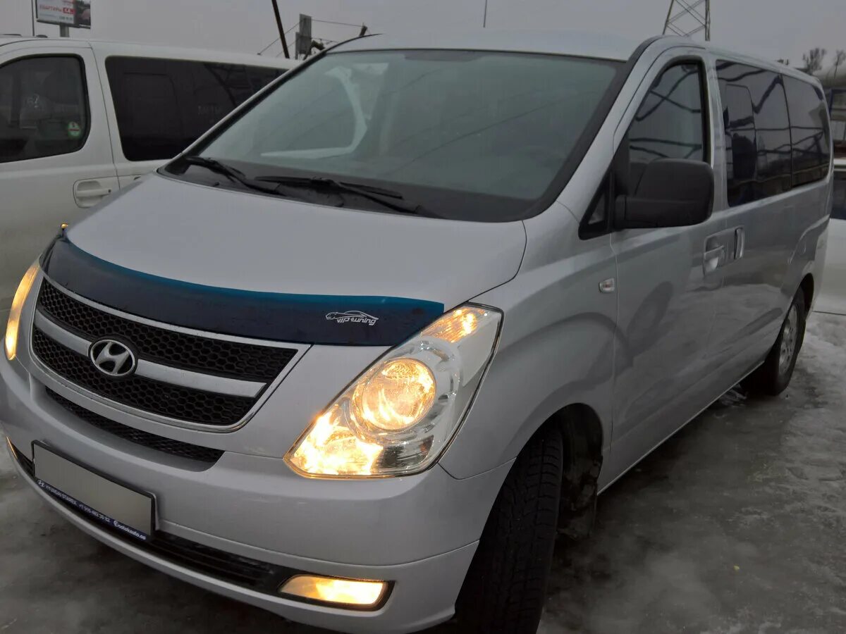 Hyundai Starex h1 2010. Дефлектор Hyundai Grand Starex. Hyundai Starex h1 2007. Дефлекторы Hyundai h1 2007.