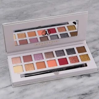 Anastasia Beverly Hills Carli Bybel palette - купить в Москве Интернет-магазин к