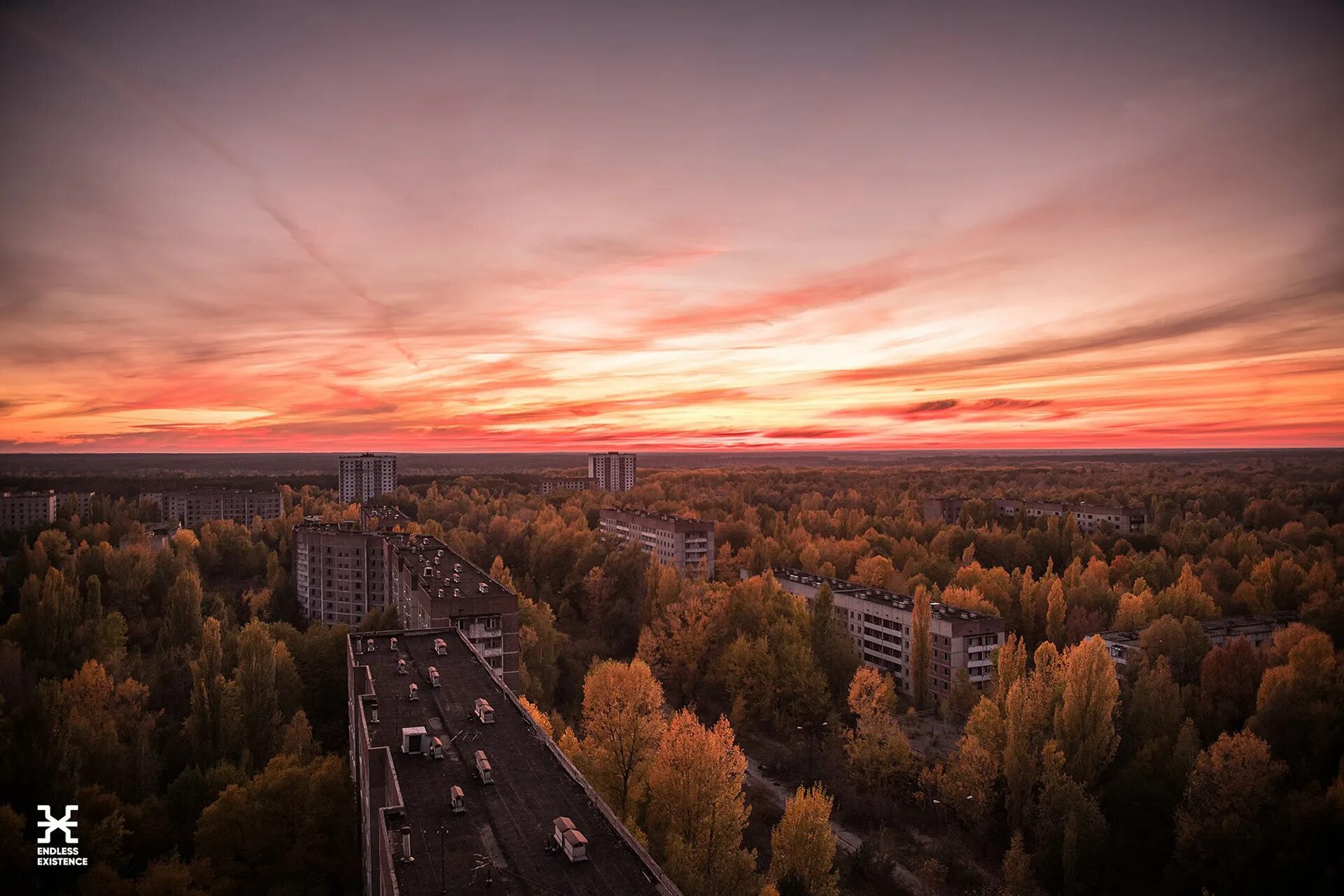 Pripyat chernobyl. Припять. Припять ЧЗО. Город Припять. Припять Украина город-призрак.