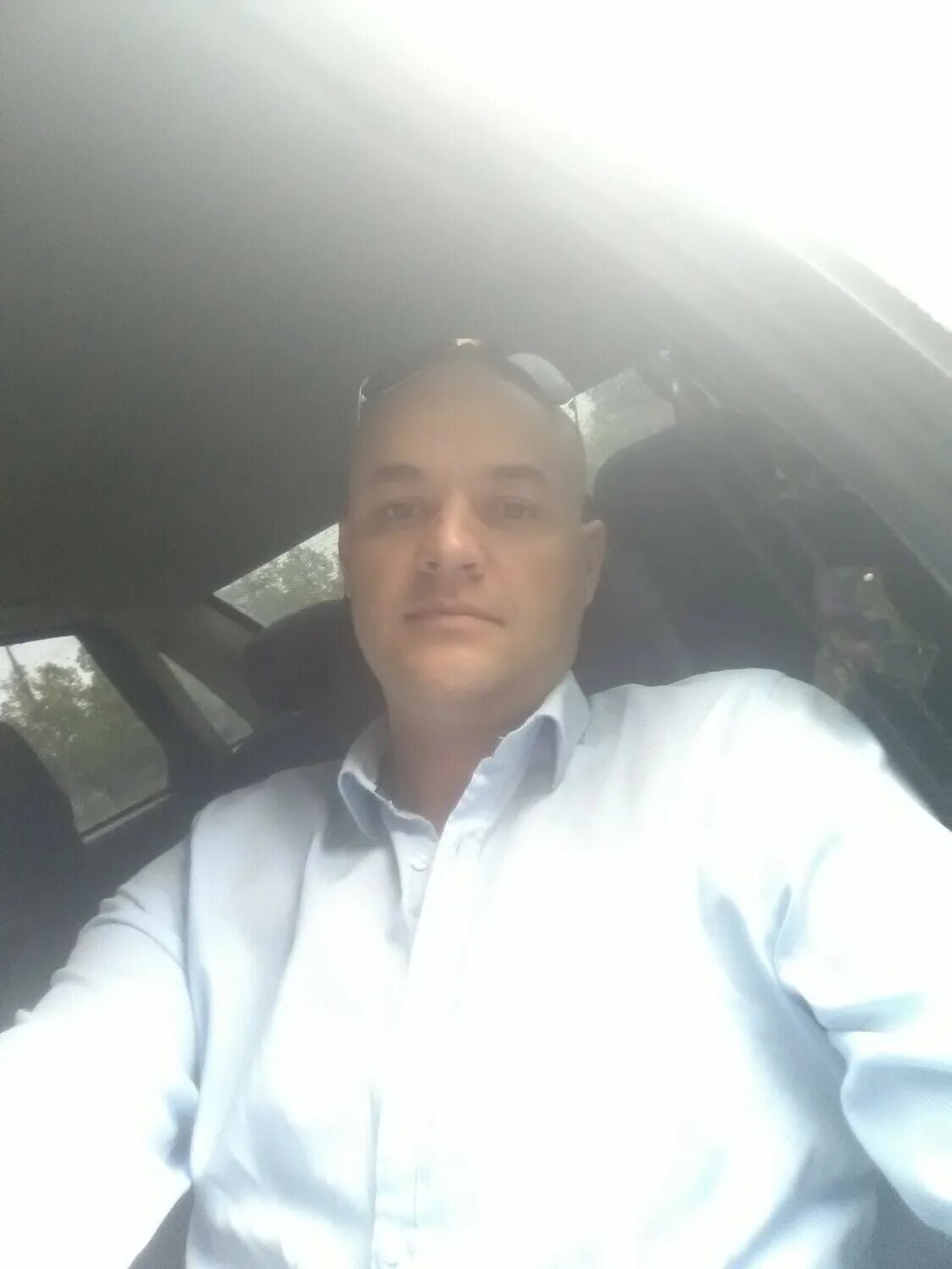 Механик профессия. Автослесарь сергей торжок. Автомеханик тольятти. Команда автосервиса. Автослесарь александр торжок.