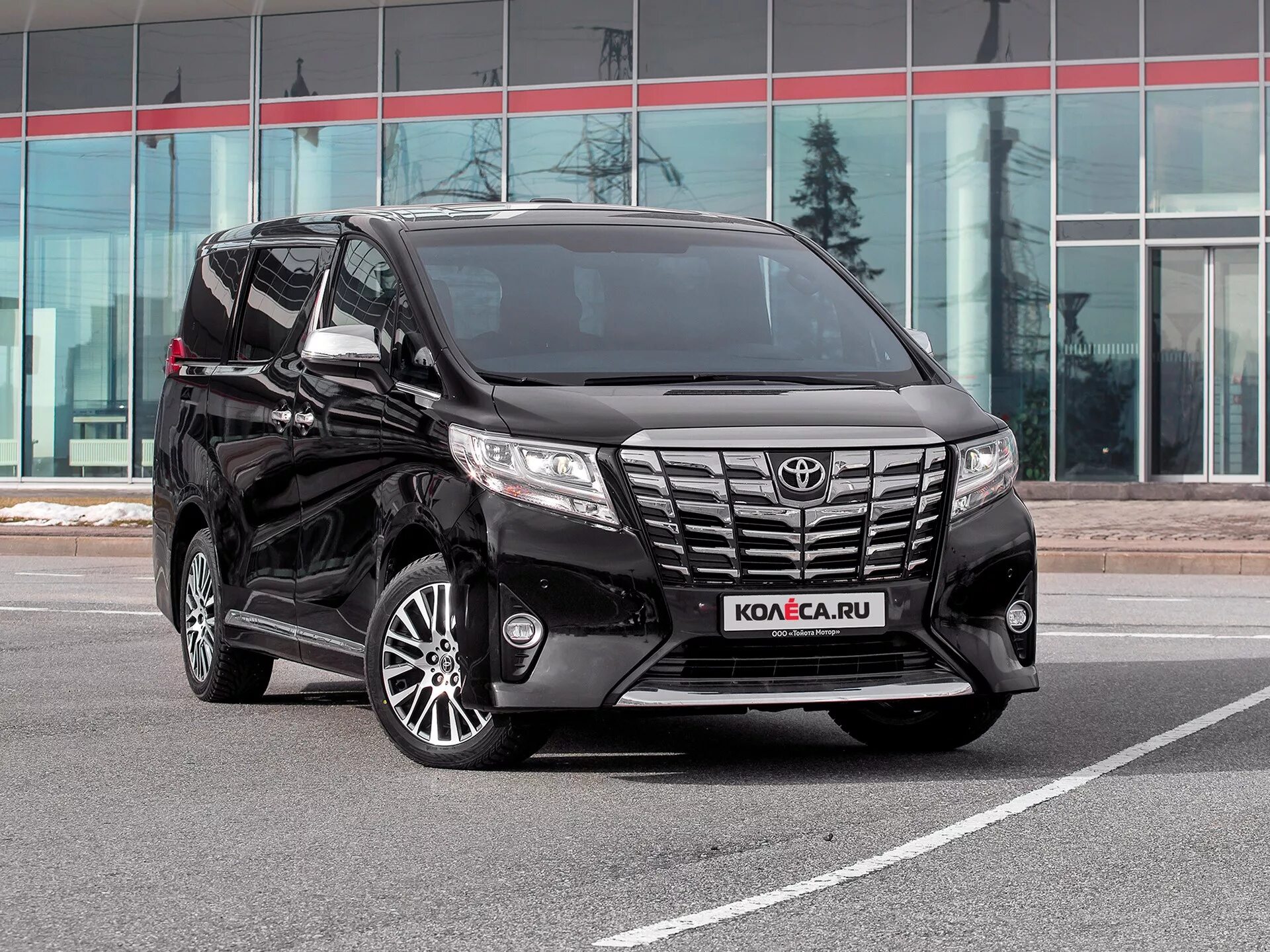 Тойота альфард поколения. Toyota Alphard 2020. Тойота альпхард 2020. Новый Тойота альфард 2020. Тойота альфард 2022.