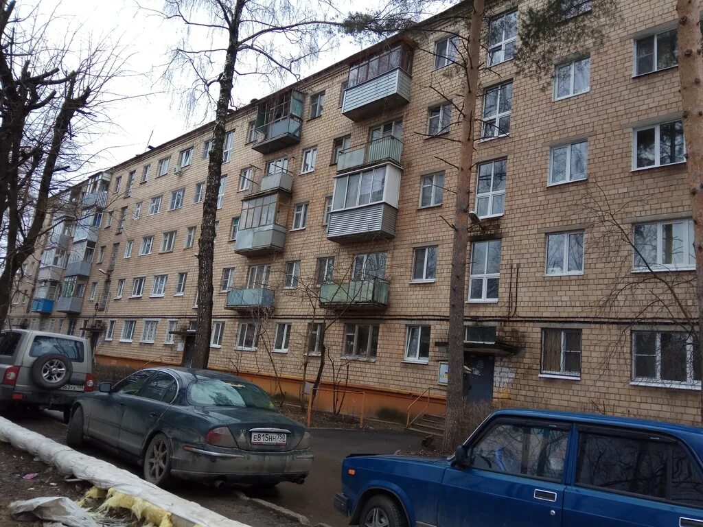 Физкультурная дом 18 серпухов. Физкультурная 5. Физкультурников 18 отрадный самарская область. Ул физкультурная 18. Серпухов.