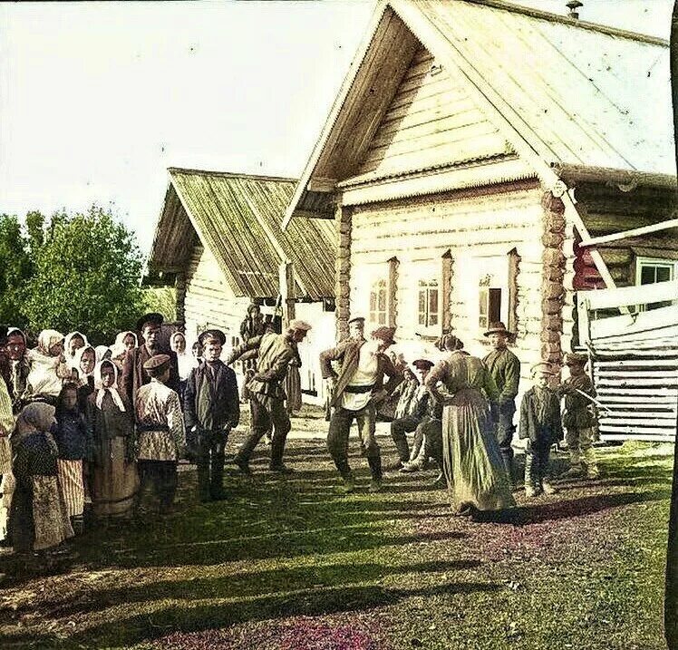 Русская деревня 19 век Прокудин Горский. Крестьяне 19 20 века в России. Крестьяне 20 век Прокудин Горский. Зажиточные крестьяне 19-20 век.