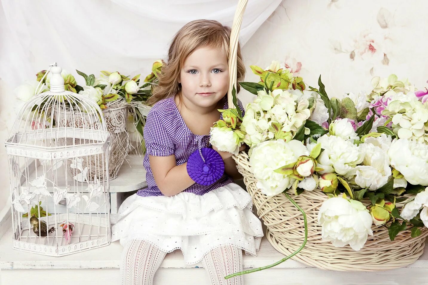 фотосессия студийная дети. фотосъемка детей в студии. фото в студии идеи дети. фотостудия для маленькой девочки. детская фотосессия в студии 1-3 года.