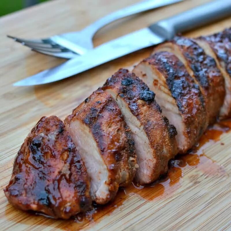 Как вкусно запечь вырезку свиную в духовке. Свиной тендерлойн. шашлык карбонат свиной. свиной карбонат на гриле. свиная вырезка в духовке.
