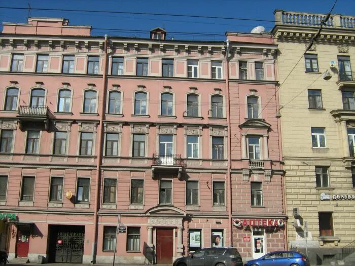 Суворовский проспект дом 2. Суворовский проспект квартиры. Суворовский проспект 38. Суворовский проспект 36 санкт-петербург. Суворовский проспект квартиры.