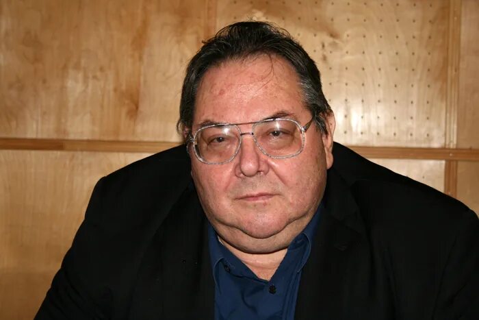 музыкально общественный деятель. дмитрий шостакович композитор. сергей иванович танеев биография. геннадий николаевич рождественский дирижер. музыкально общественный деятель.