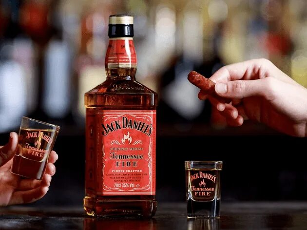 Джек Дэниэлс перцовый. Джек Дэниэлс красный. Jack Daniels Fire. Jack Daniels с корицей. Красный джек купить