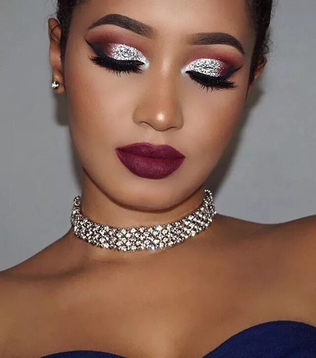 Pin on Faces & Makeup I (unnamed)