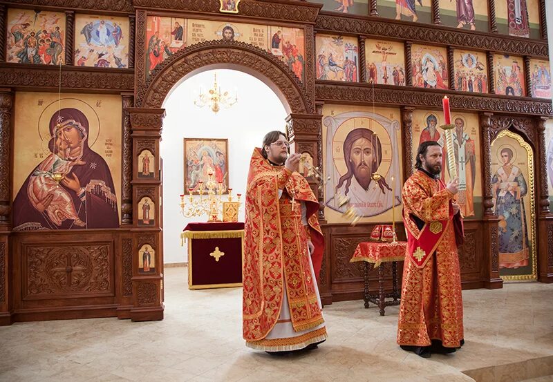 богослужение на 7 января график. расписание служб в храме. чин литургии на 1 января 2023 года. церковь в ашитково расписание служб. храм в новогиреево спаса нерукотворного расписание богослужений.