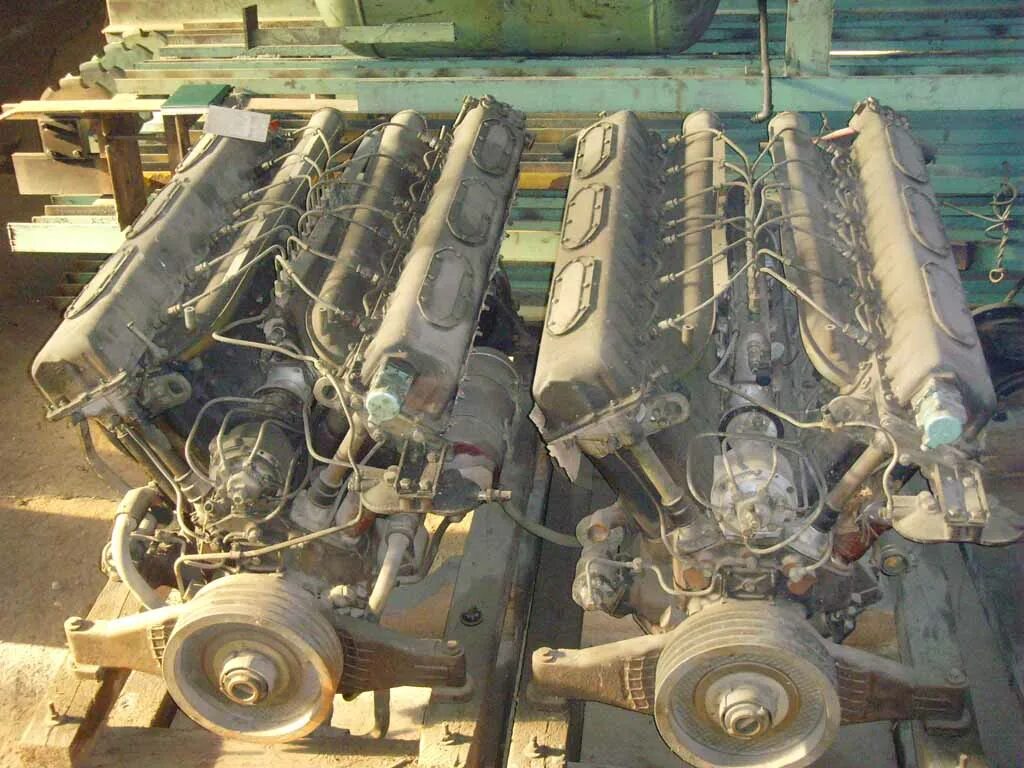 МАЗ-537 двигатель д-12а-525. Танковый мотор д 12. Двигатель МАЗ д12а 55. Дизельный двигатель д 12.