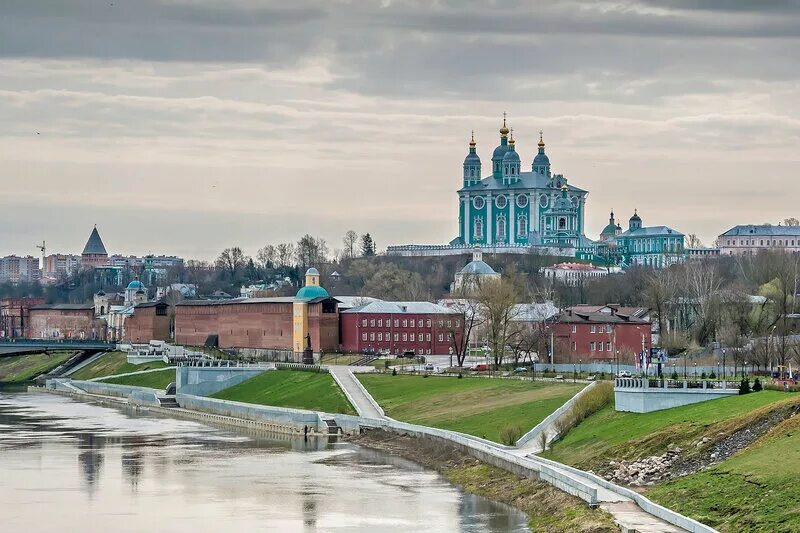 перфолюкс смоленск. организации г смоленск. кристалл огранщик алмазов смоленск. смоленск что посмотреть за 1. улица маршала конева 28е смоленск.