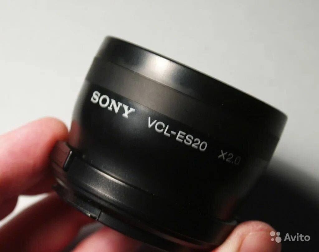 Конвертер мск. Конвертером Sony. Широкий конвертер для Sony. Конвертер Sony 49 mm. Конвертер Sony VCL-deh17v tele end Lens 1.7x.