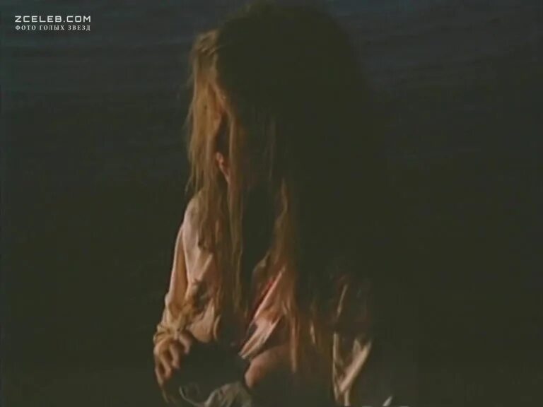 Голая Алла Сергийко Бегает По Лесу – Шум Ветра (2002)