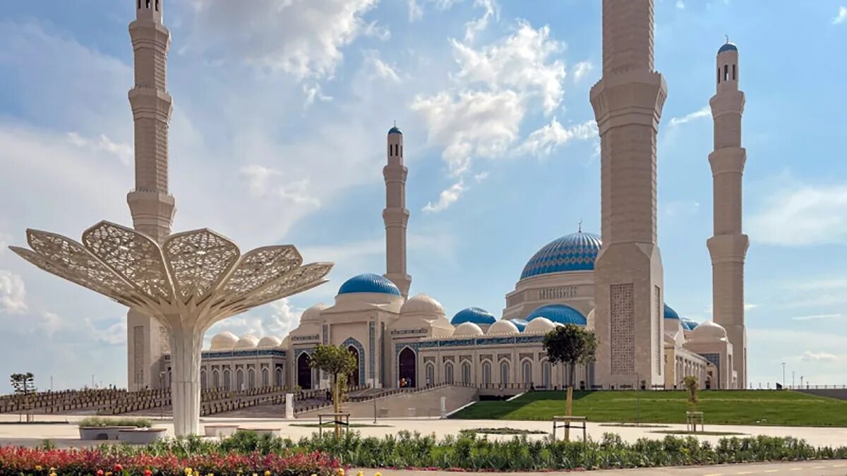 Ораза 2024 году в астане. Мечеть Нурсултан в Казахстане. Центральная мечеть (Астана).