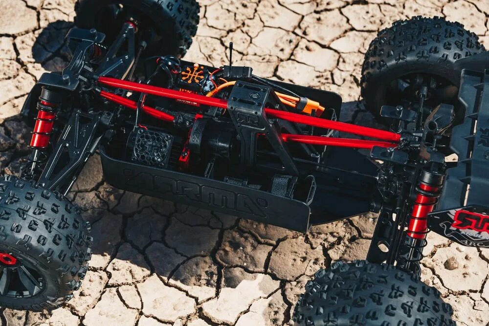Arrma kraton. Arrma kraton 8s. arrma kraton 8s exb. arrma kraton 1/5. kraton 1/5 4wd vs 1/16.