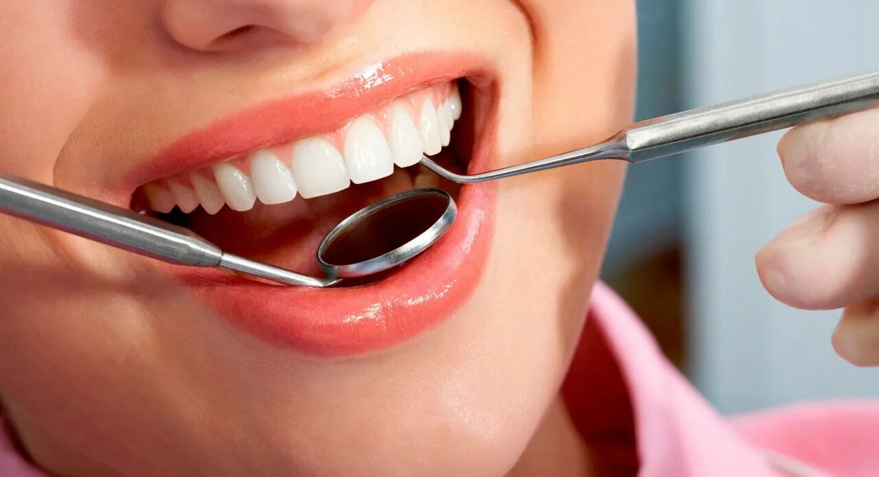 Гигиена полости рта цена акция. Профгигиена полости рта. Зубы стоматолог. Красивые зубы. Красивые зубы стоматология.