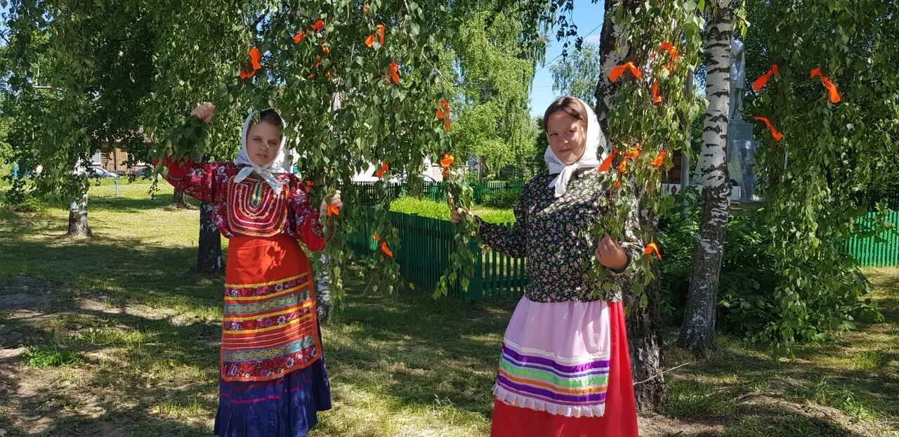 мероприятия на троицу в доме культуры. сценарий троица праздник русской березки на улице. сценарий троица праздник русской березки на улице. праздник кукушки кумление. сценарий троица праздник русской березки на улице.