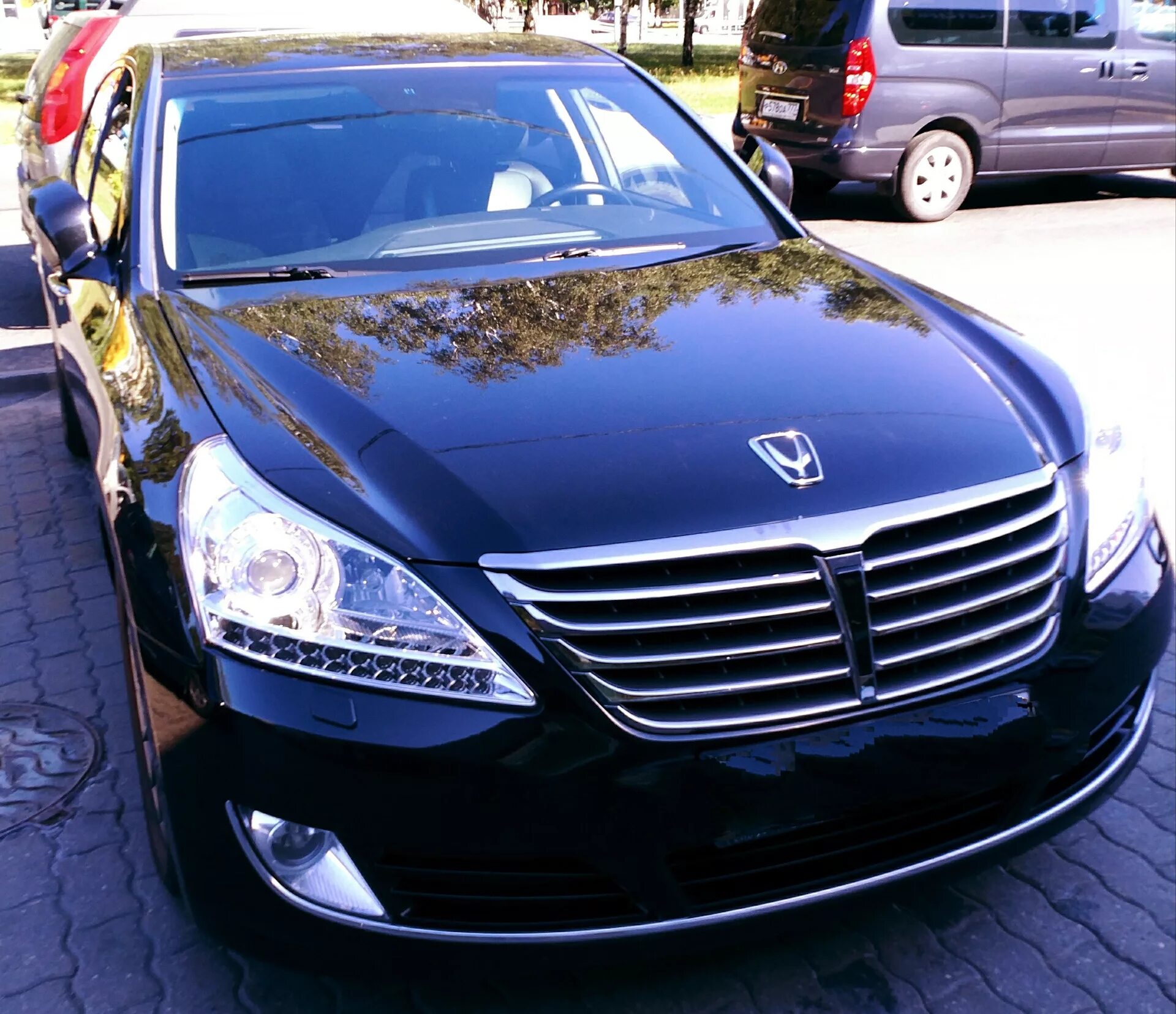 Экус 2004 год в голубом цвете фото. Hyundai genesis g90 2015. Запчасти хендай экус. Корейский премиум класс. Hyundai equus.