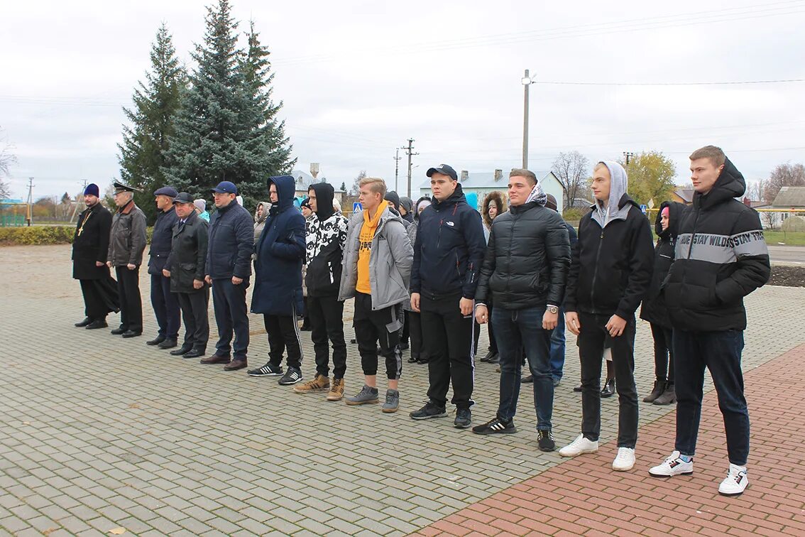 Фото в день призывника в тамбове вчера. Погода дмитриевка тамбовская область никифоровский селение. Погода дмитриевка тамбовская область никифоровский селение. День призывника. Дмитриевка тамбов.
