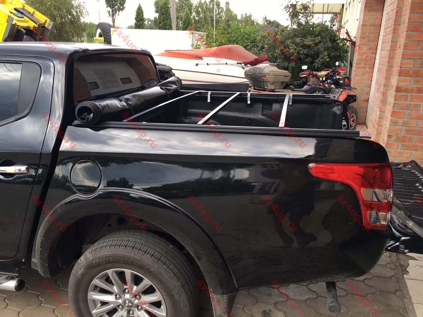 L200 mitsubishi кузова. Mitsubishi l200 тент. Крышка кузова Митсубиси л200. Каркас багажника Митсубиси л200. L200 Mitsubishi с крышкой.