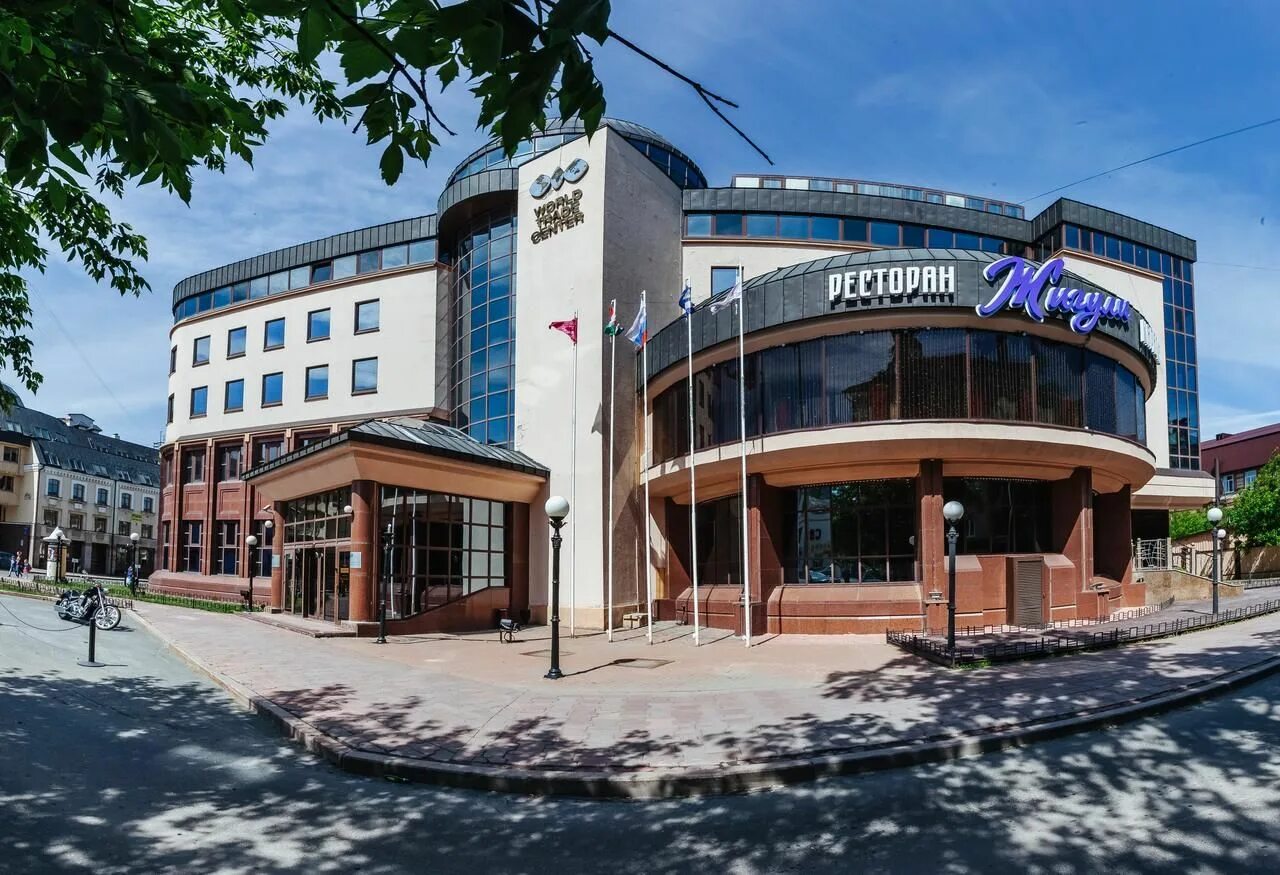 гостиницы тюмени с завтраком. отель 41 тюмень. тюмень центр меркури гостиница. отель восток тюмень. меркурий тюмень гостиница.