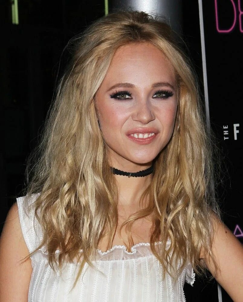 Juno temple. Джуно Темпл. Джуно Темпл актриса. Джуно Темпл 18. Джуно Темпл пластика.