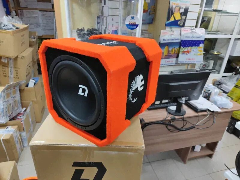 Dl audio piranha 12 v 2 сабвуфер. Сабвуфер активный пиранья 12а. dl audio piranha 12a. сабвуфер piranha 12a. активный сабвуфер piranha 12a twin.