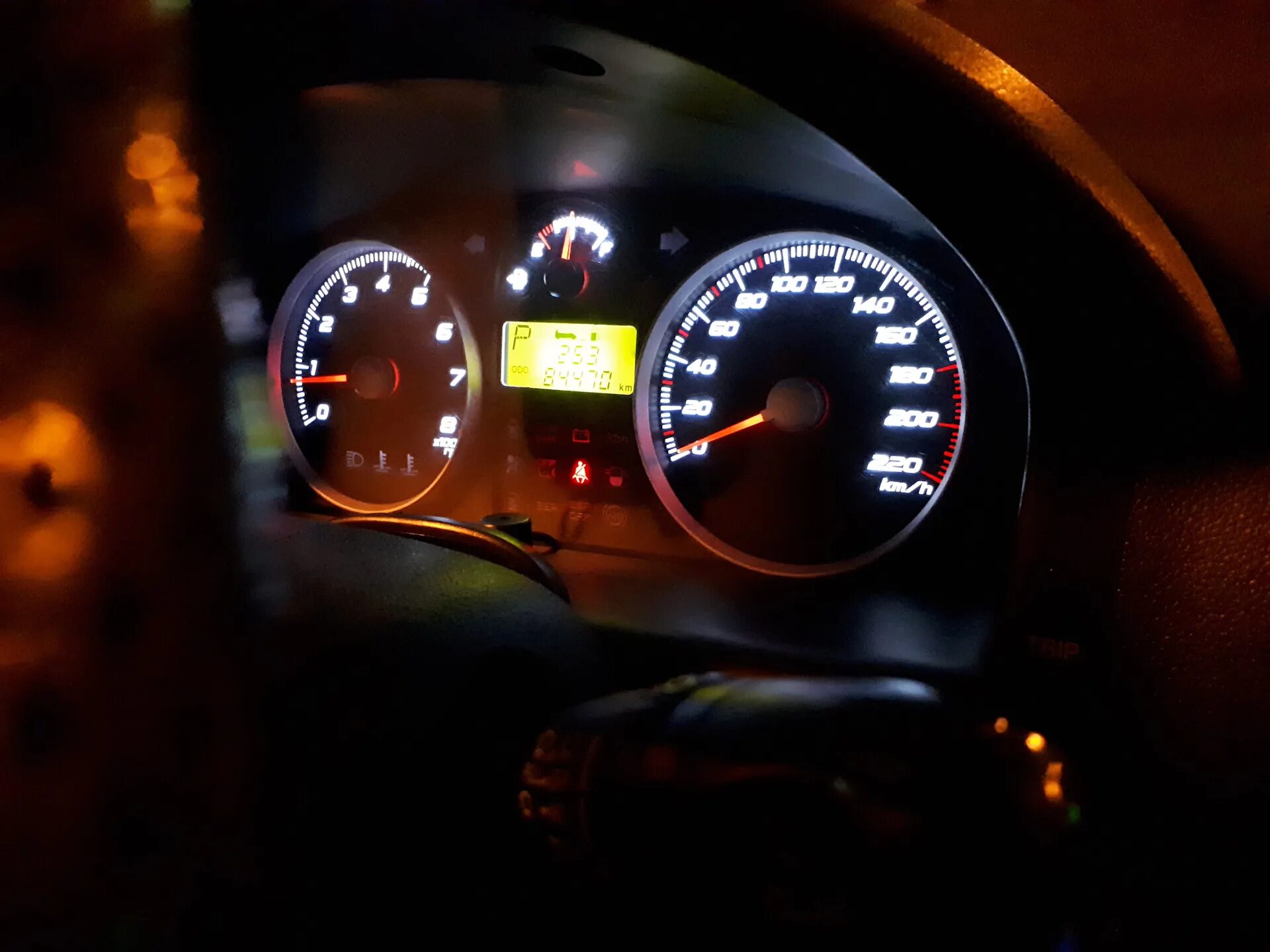 Панель гетц 2008. Пересвет приборной панели hyundai getz. пересвет приборки гетц. пересвет приборки хендай гетц. пересвет панели приборов акцент.