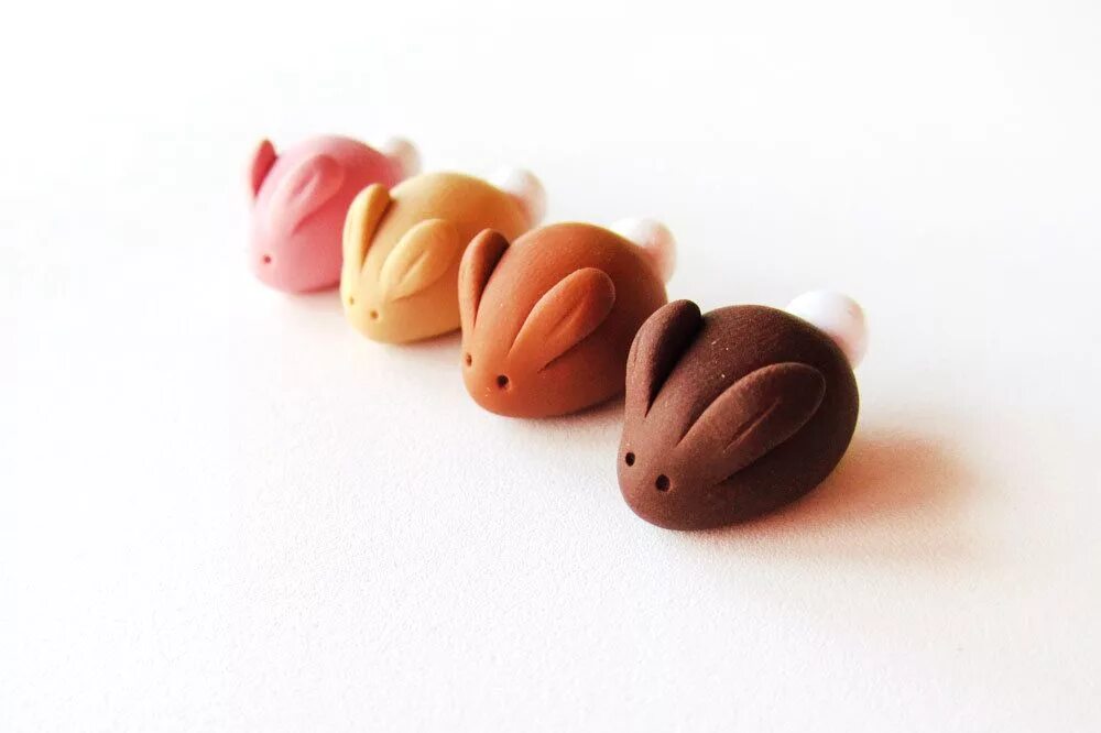 Что можно слепить из пластилина коричневого цвета. Полимерная глина candy clay изделия. фигурки из коричневой глины. заколки из легкого пластилина. фигурки из пластилина животные милые лёгкие.