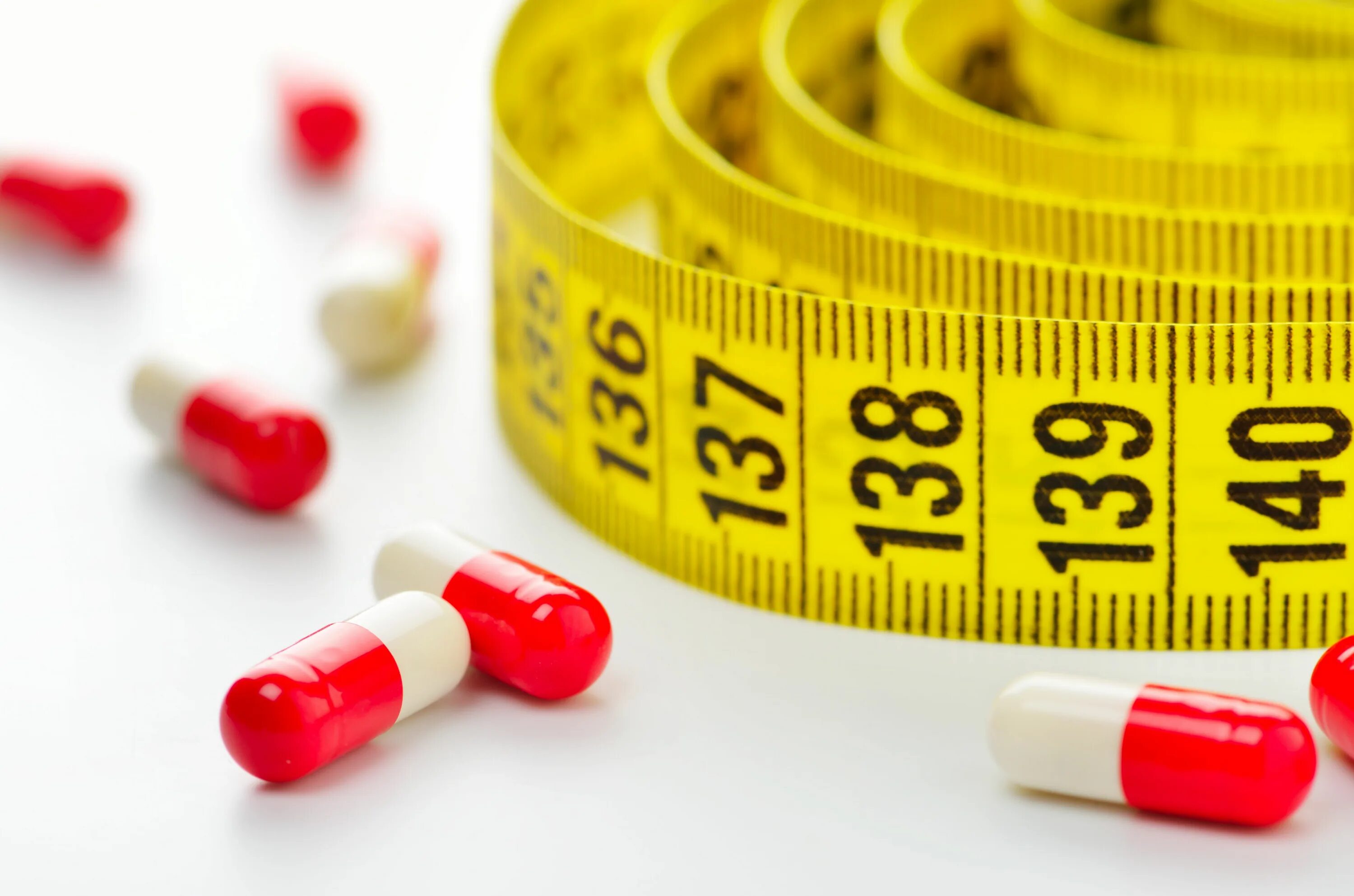 Diet pills. Похудение фон. Diet pills. Фентермин. Таблетки для похудения.