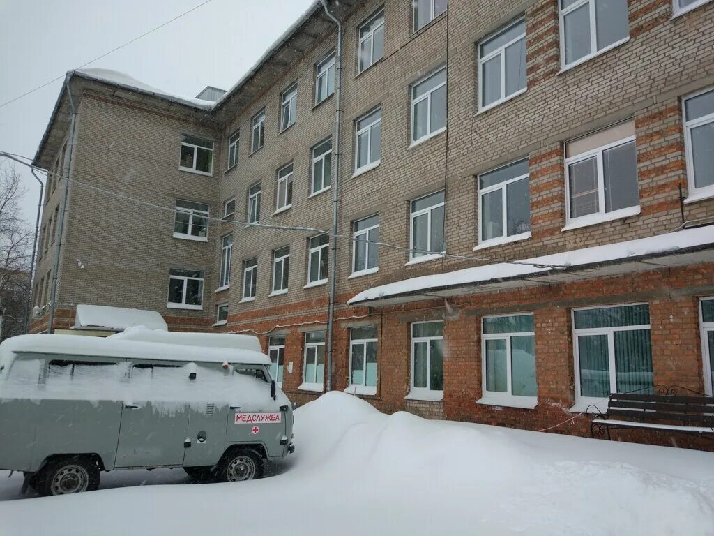 Роддом закамск. Роддом на Кирова Смоленск. Кирова 47 Смоленск роддом. Роддома в Смоленске ул Кирова. Перинатальный центр Смоленск Кирова.