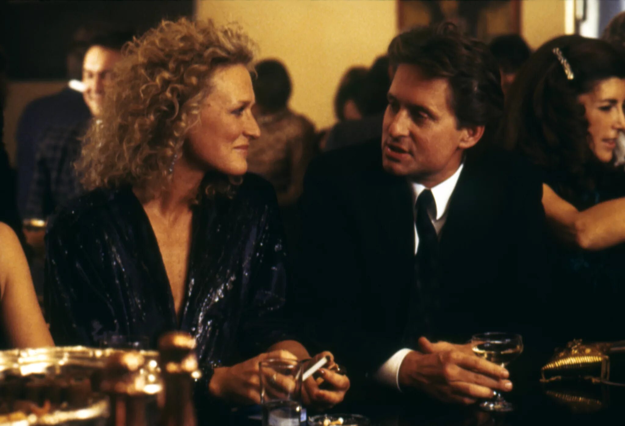 Роковое влечение 1987. Гленн Клоуз и Майкл Дуглас. Glenn close in Fatal attraction 1987. Майкл Дуглас Роковое влечение. Роковое влечение фильм с Майклом Дугласом.