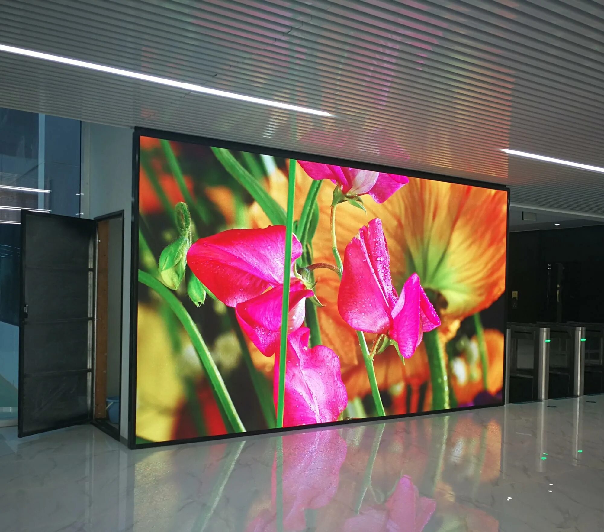 Экранные панели. Светодиодный экран led p3 для помещений 296х216. P2.5 led Screen. Led5g видеоэкраны. Видеоэкран NV 22/432.