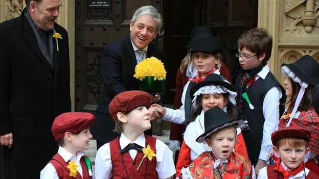 Валлийцы день Святого Давида. Уэльс валлийцы. St David's Day в Великобритании. Валлийцы народы Великобритании. День святого в уэльсе