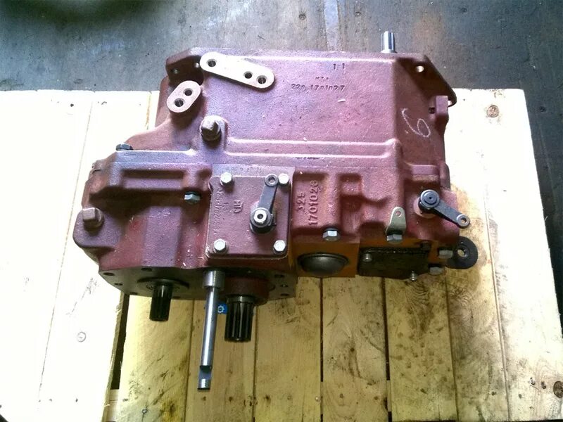 Коробка передач трактора мтз 320. 1. Коробка передач трактора мтз 82. Кпп мтз 320. 325-1701025-02 корпус.