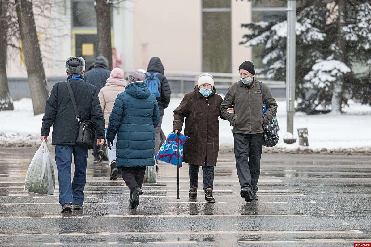 Тепло в марте страны. Псковская лента новостей. Люди в марте. Псковская лента новостей сегодня. Какие изменения ждут россиян с 1 января 2022.