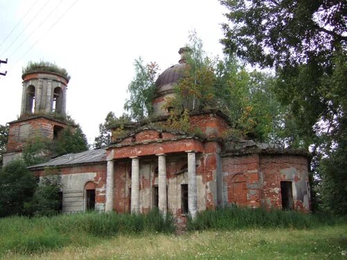 Сомово одоевский. Сомово одоевский. Одоев тульская область. Храм в сомово воронеж. Церковь сомово тульская область.