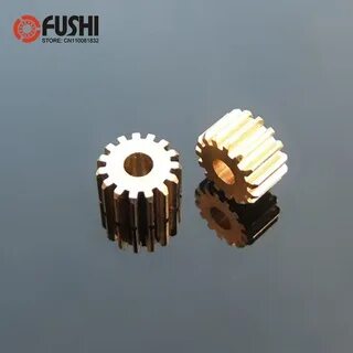 Шестерня на валу электродвигателя