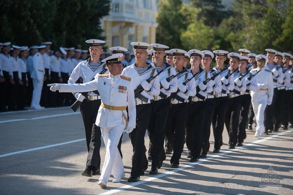 Военно-морское училище им. Черноморское высшее военное морское училище нахимова. Черноморское высшее военно-морское училище г севастополь. Чввму им. Чввму севастополь.