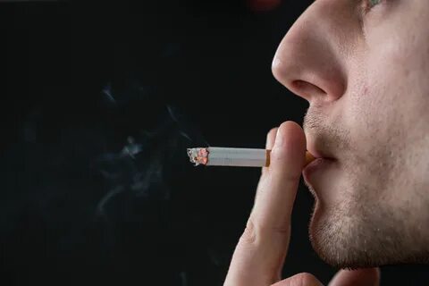 Соседи постоянно курят