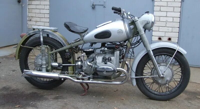 Baltmotors classic 200. Honda moto босодзоку. Харлей е 300. Кмз мотоцикл. Байки 53.