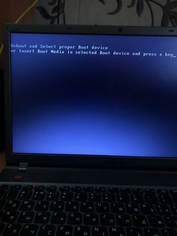 Reboot and select proper Boot device Acer моноблок. Ошибка Reboot and select proper Boot device. Ошибка Reboot and select proper Boot device or Insert Boot Media. Reboot and select proper Boot device на ноутбуке. Ошибка boot and select proper boot device