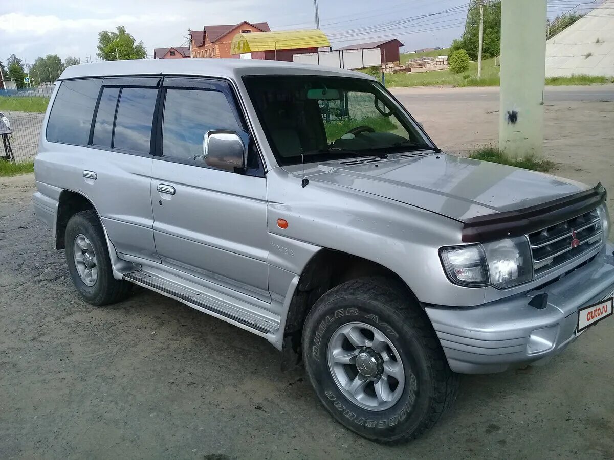 Mitsubishi Pajero 1998. Мицубиси Паджеро 1998. Митсубиси Паджеро 2 1998. Mitsubishi Pajero 2 1998.