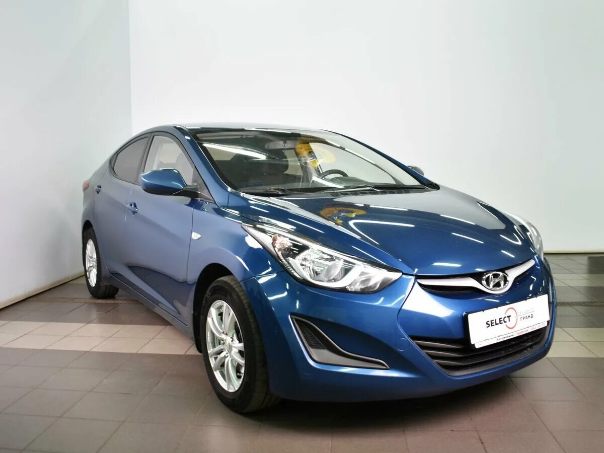 Автомобили с пробегом хундай. Hyundai Elantra 2014. Hyundai Elantra 2015. Хендай Элантра 2014. Хендай Элантра 2014-2015.